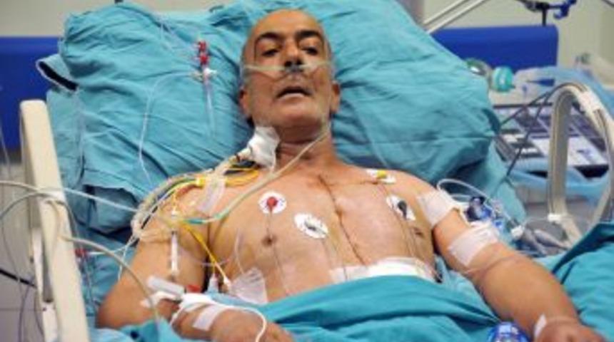 16 Yaşındaki &Ccedil;ocuğun Kalbiyle Hayata Tutundu