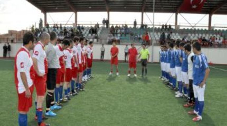 Mahallelerarası Futbol Turnuvası'nda Ilk Hafta Ma&ccedil;ları Oynandı