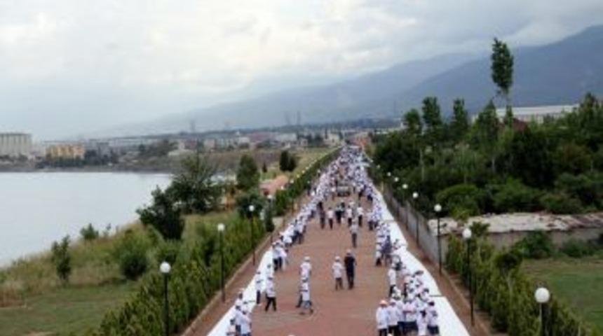 1919 Metre Resim Yapma Rekoru Yağmur Engeline Takıldı