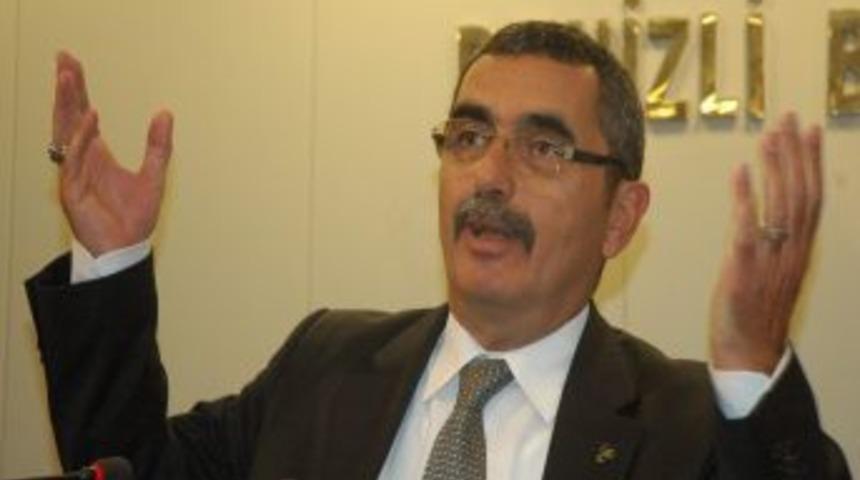 B&uuml;nyan'da Trafik Kazası: 4 Yaralı