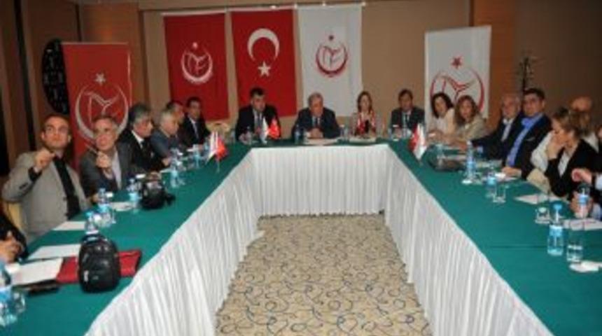 Voleybol'da Kul&uuml;pler Toplandı, Sezon Planlaması Yapıldı