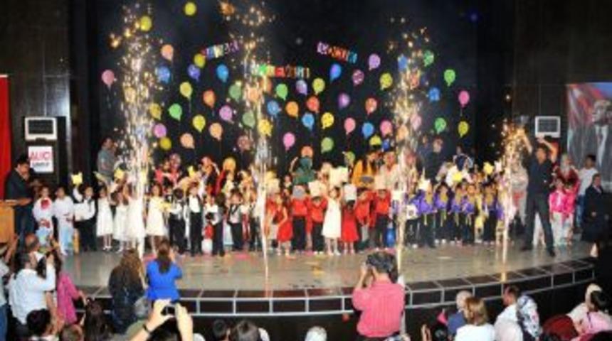 Özel Yıldırımhan Bahar Çocuk Akademisi Öğrencileri, Yılsonu Programı Düzenledi