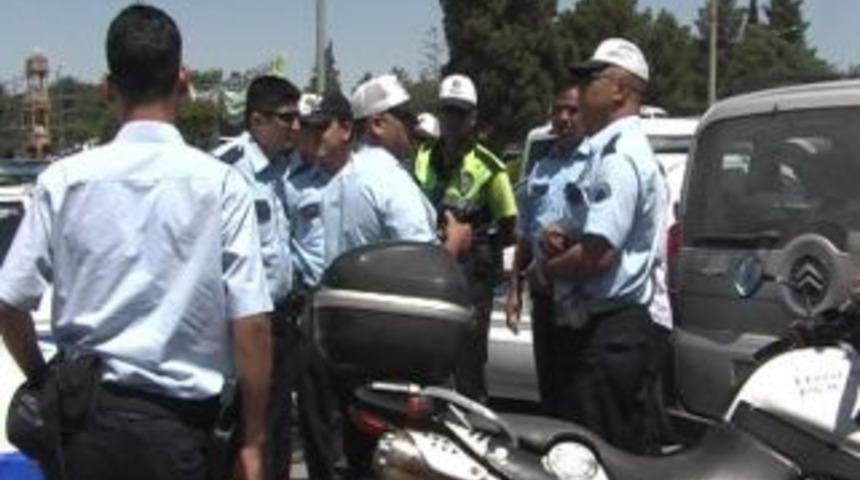 Polise &lsquo;plakasız&rsquo; mukavemet&hellip;