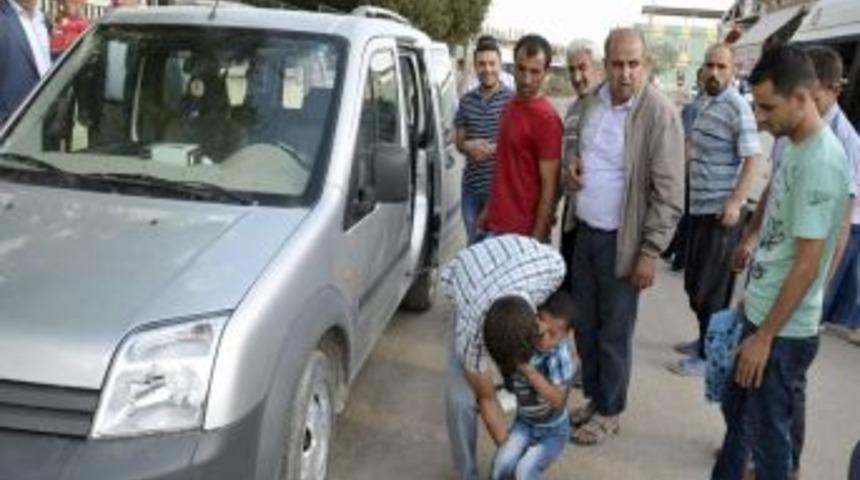 Otomobilde Unutulan &Ccedil;ocuk &Ouml;l&uuml;mden D&ouml;nd&uuml;