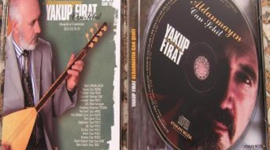 30'uncu Sanat Yılında İlk Alb&uuml;m&uuml;n&uuml; &Ccedil;ıkardı