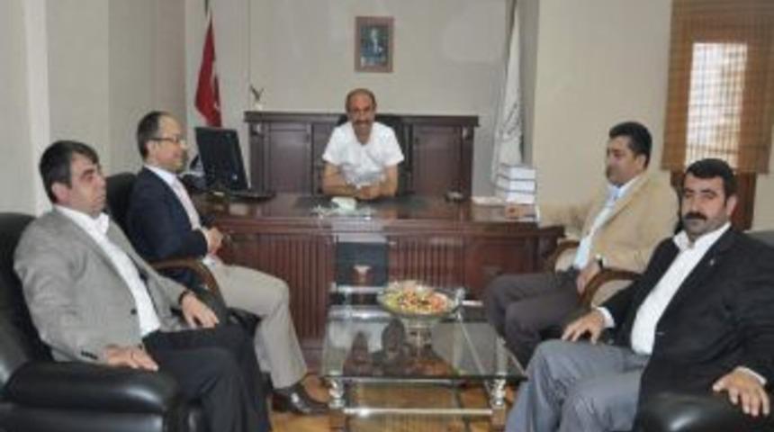 Mahalli İdareler Derneği'nden Kurbanoğlu'na Ziyaret