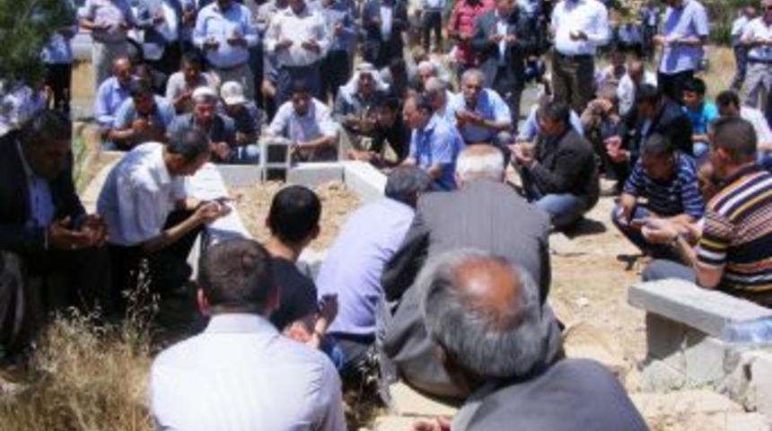 Barajda Boğulan Deniz Toprağa Verildi