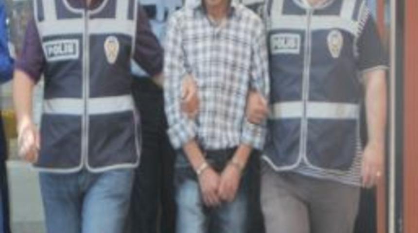 Eniştesini &Ouml;ld&uuml;ren Cinayet Zanlısı Polise Teslim Oldu