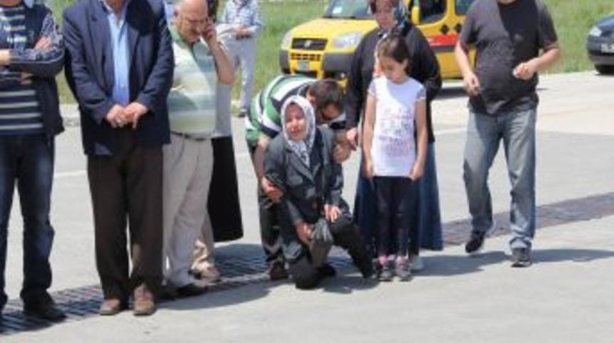 Şehit Polise Hazin Karşılama