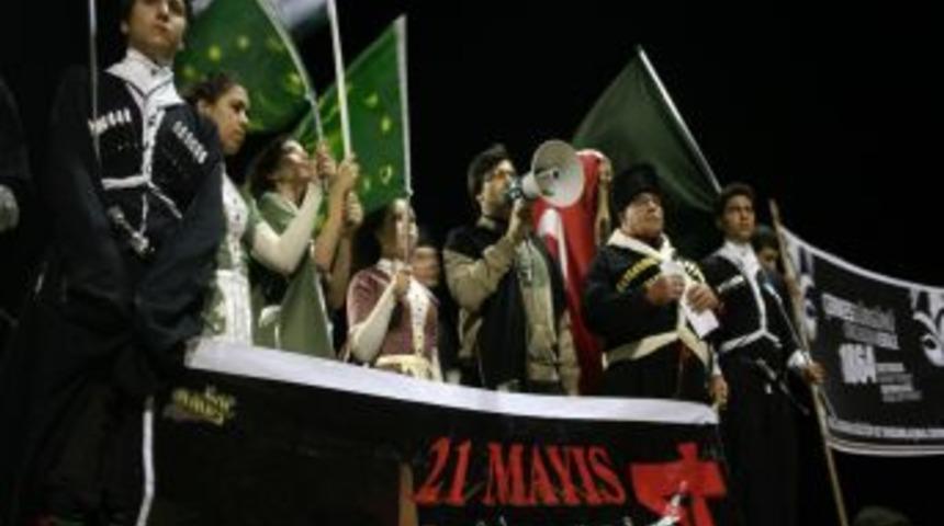 &Ccedil;erkezler 148. Yılında Soykırımı Protesto Etti