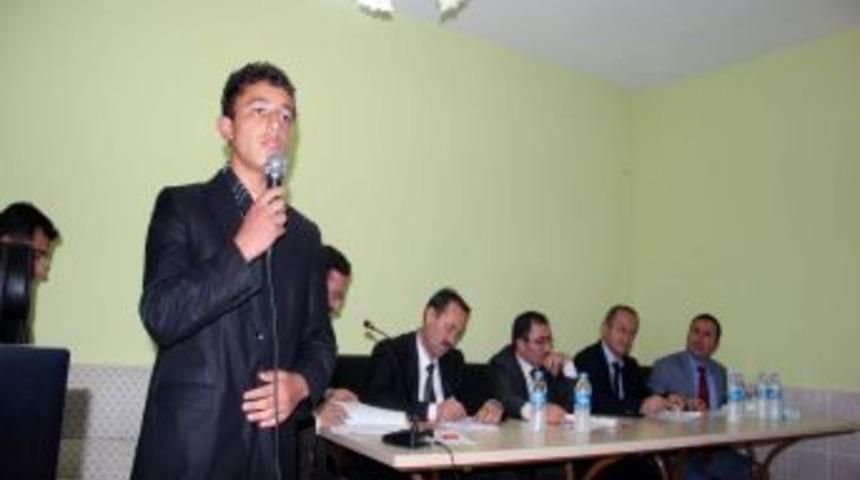 Suşehri'nde Hadis Okuma Yarışması D&uuml;zenlendi