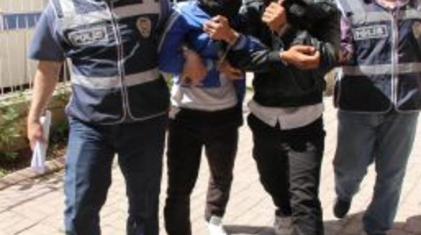 Arkadaşına Yardıma Gittiği Kavgada Katil Oldu