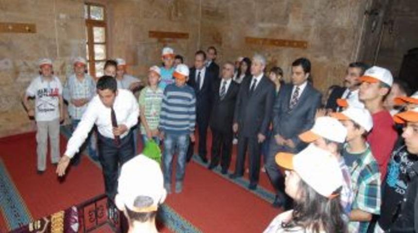 &Ouml;ğrenciler Tarihe Yolculuk Yaptı