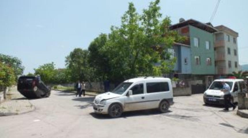 K&ouml;rfez'de Trafik Kazası: 1 Yaralı