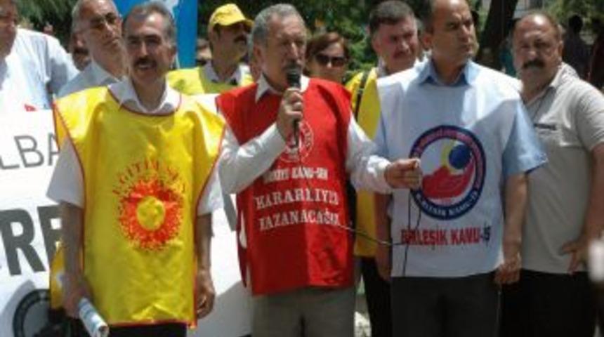 Memurlar Yarın İş Bırakıyor