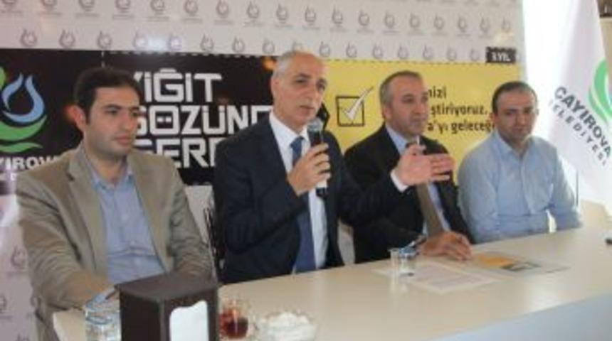 &Ccedil;ayırova Belediye Başkanı Ziyaettin Akbaş 3 Yılı Değerlendirdi