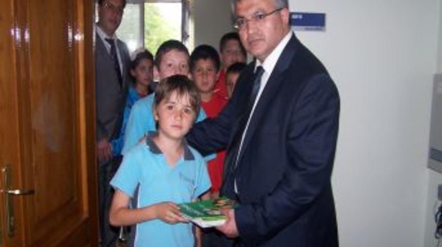 İlk&ouml;ğretim &Ouml;ğrencilerinden M&uuml;ft&uuml; Erkan'a Ziyaret