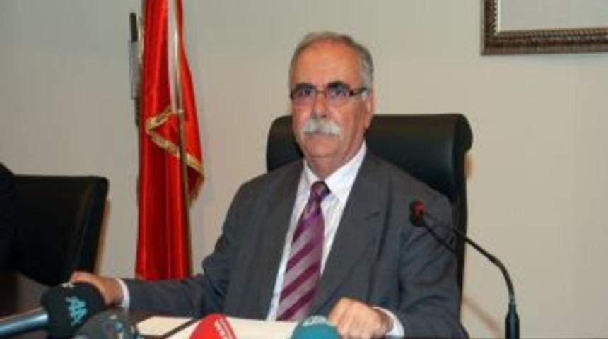 &Ccedil;anakkale Belediye Başkanı &Uuml;lg&uuml;r G&ouml;khan: