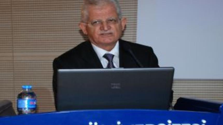 Uşak &Uuml;niversitesi'nde "bilimin Işığında Evrim" Konulu Konferans