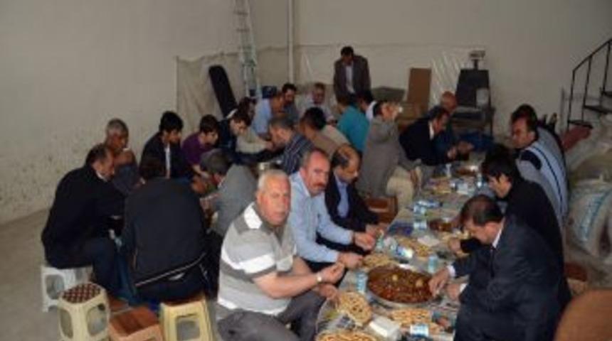 Şehit Polis Arkadaşı İ&ccedil;in Mevlid Okuttu