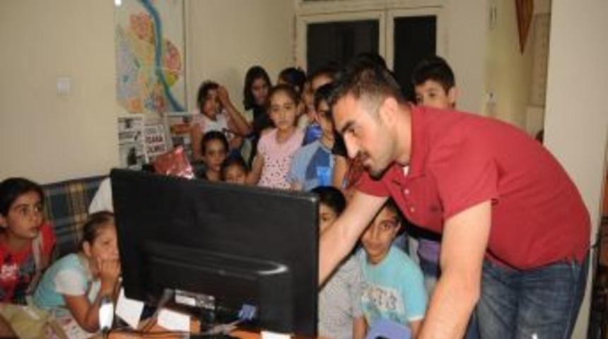 Tegv'li &Ouml;ğrencilerden Yerel Gazeteye Ziyaret