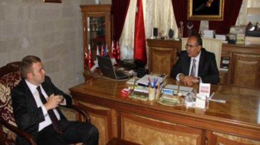 Mhp İl Ve Merkez İl&ccedil;e Y&ouml;neticilerinden Vali Savaş'a Ziyaret