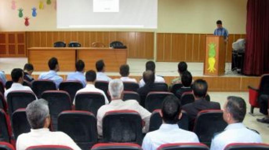 Arabanlı Esnaf Ve Sanatkarlara Kimlik Bildirimi Semineri Verildi