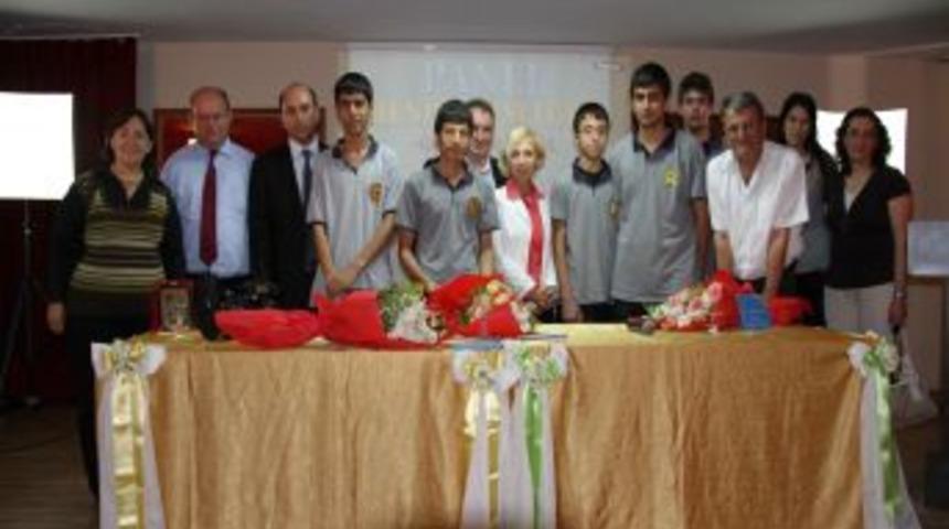 'genç Yönetmenler' Ödülleri Kaptı