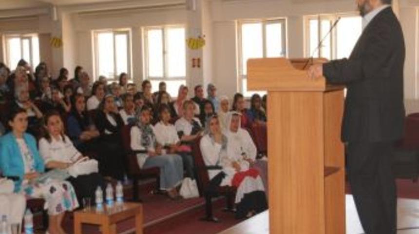 Cizre'de 'peygamber Efendimizin G&uuml;zel Ahlakı' Semineri D&uuml;zenlendi
