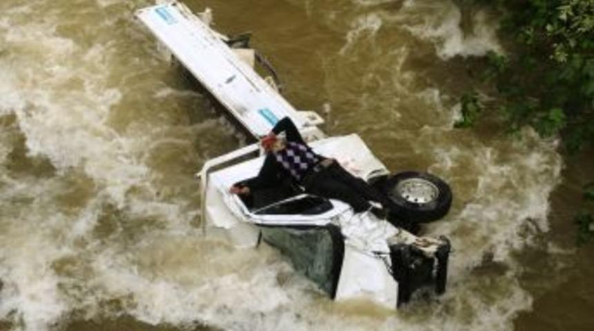 Gerger'de K&uuml;&ccedil;&uuml;k Kızı Eşek Isırdı