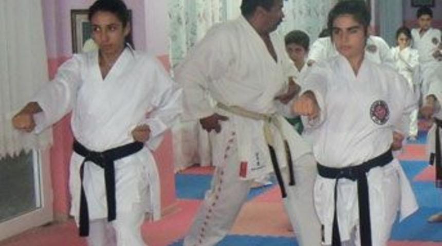 Manavgat&rsquo;ın madalya avcıları