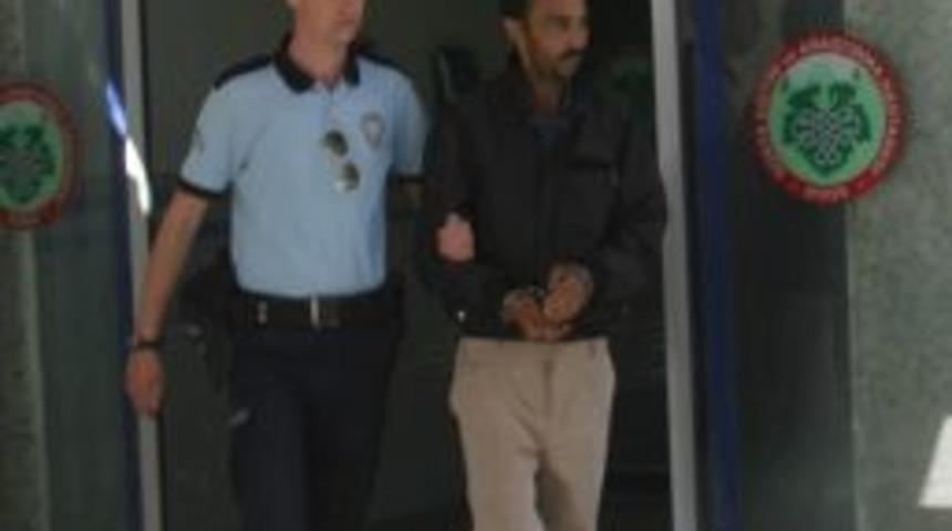 Kadınlar, Kocalarının Yerine Uyuşturucu Sattı