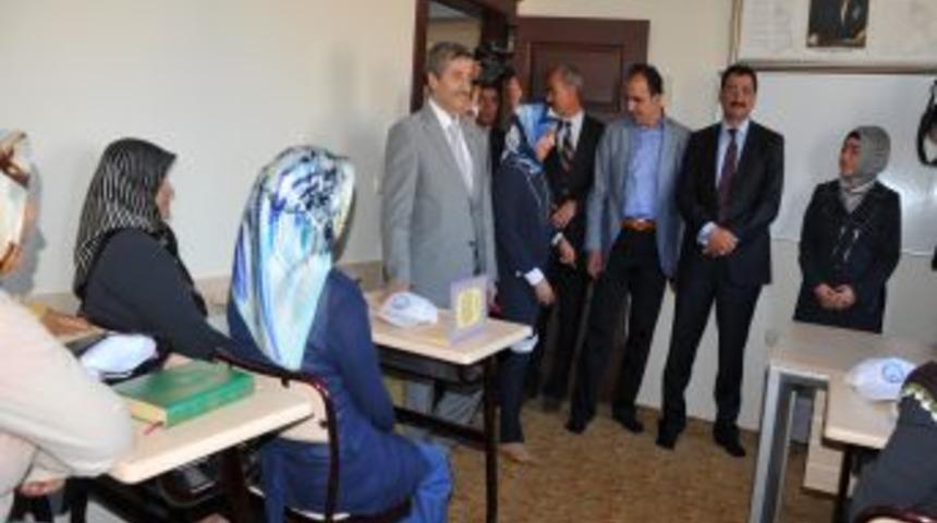 Kardeş Ke&ccedil;i&ouml;ren Belediyesi Parkı Ve Sosyal Tesisi'nin A&ccedil;ılışı Yapıldı