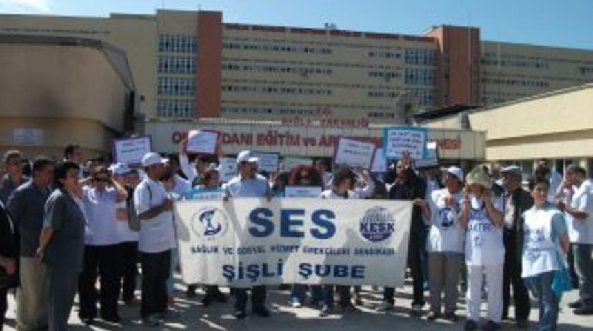 Vergi Daireleri Ve Hastanelerde Grev