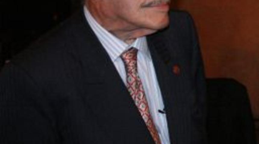 Zgc Onursal Başkanı Bedri Erel İstifa Etti