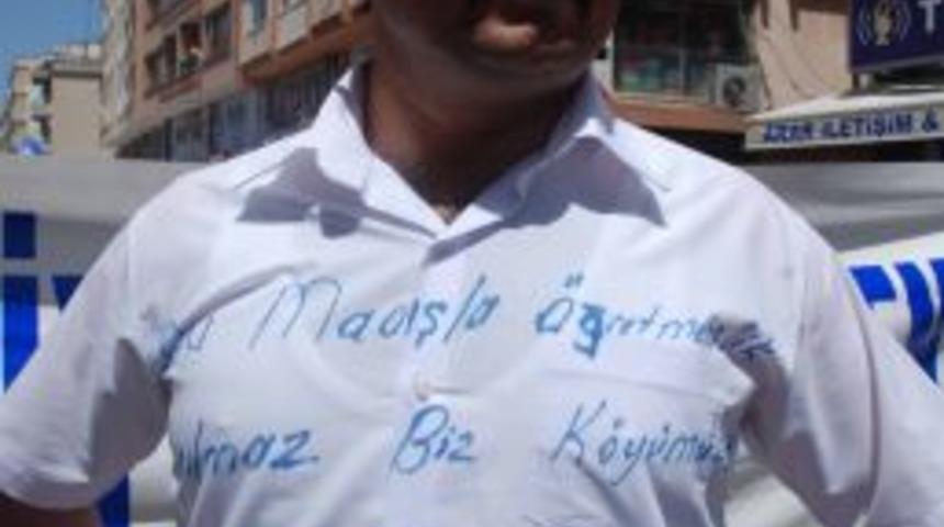 Memur Maaşı Zammını Paraş&uuml;tle U&ccedil;arak Protesto Etti