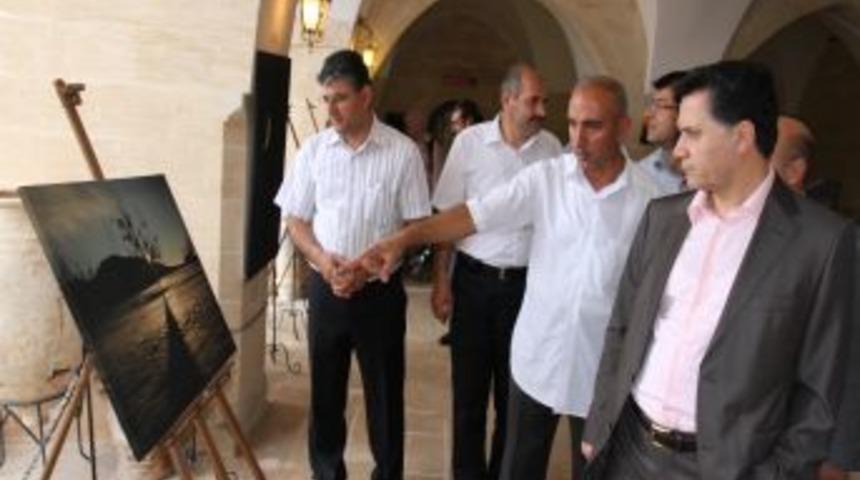 Şufsad Başkanı A. Rezak El&ccedil;i "objektifimden Urfa" Adlı Fotoğraf Sergisini A&ccedil;tı
