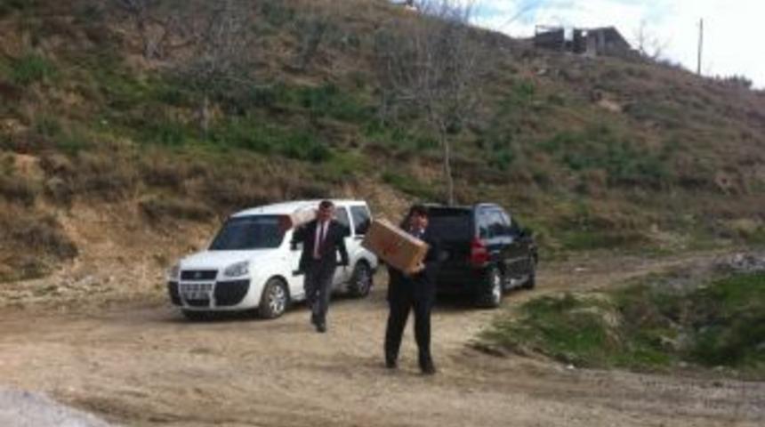 Evleri Yanan &Ouml;ğrenciye Okul M&uuml;d&uuml;r&uuml; Sahip &Ccedil;ıktı