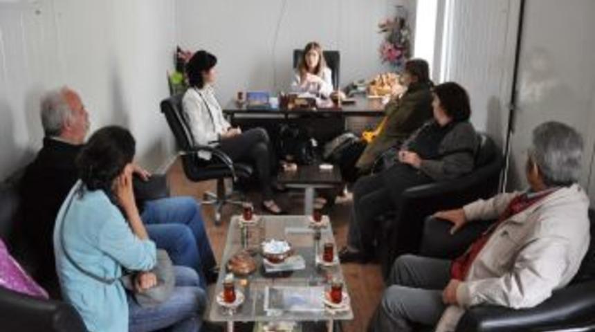 Sosyalistlerin Meclisi &Uuml;yeleri Bostani&ccedil;i Belediyesi'ni Ziyaret Etti