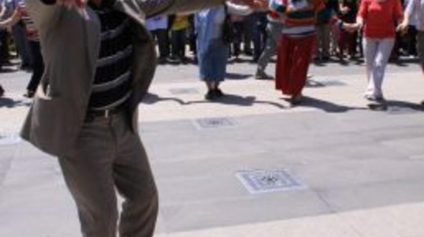 Memurlar Trabzon'da Da Meydanlara İndi