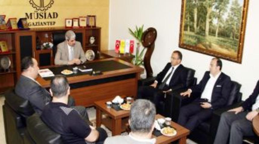 Gaziantep G&uuml;mr&uuml;k Ve Muhafaza Başm&uuml;d&uuml;r&uuml;nden M&uuml;siad'a Ziyaret