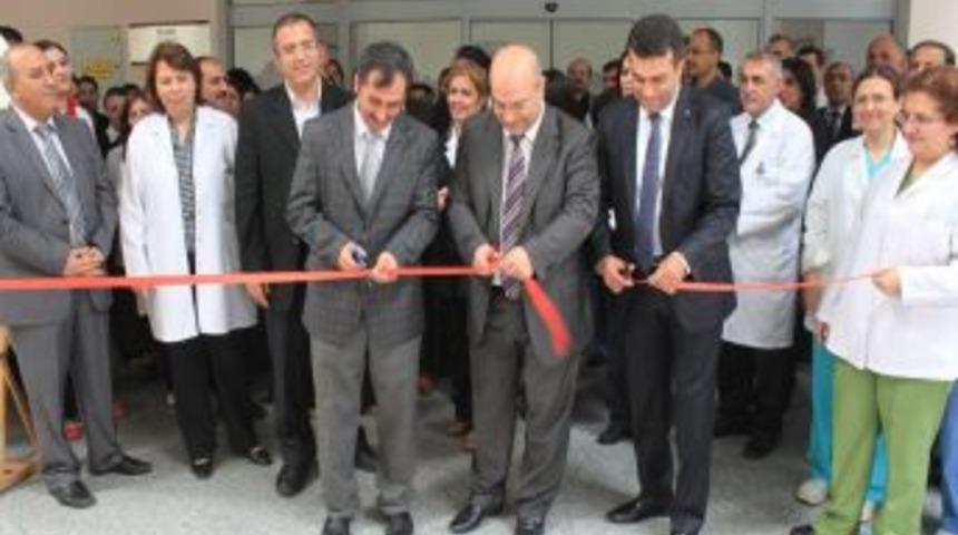 Doktorlardan Ebru Sergisi