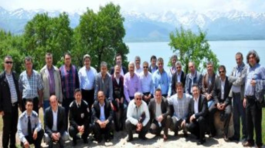 Alanyalı Işadamları, Erciş&rsquo;e Et&uuml;t Merkezi Ve &Ccedil;ocuk Parkı Yaptıracak