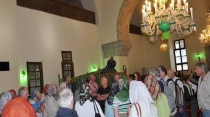 Alman Turistler, Mevlevi Dergahına Hayran Kaldı