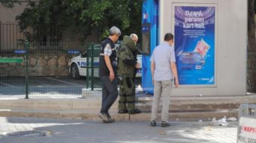 &Ccedil;anakkale Emniyet M&uuml;d&uuml;rl&uuml;ğ&uuml; &Ouml;n&uuml;nde Ş&uuml;pheli Paket Paniği