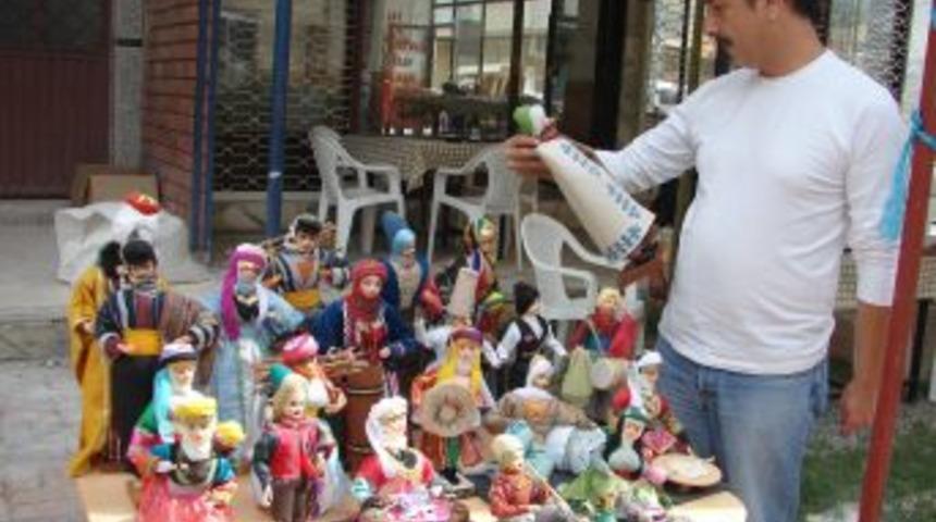 Y&ouml;r&uuml;k Hayatını Folklorik Bebeklerle Anlatıyorlar