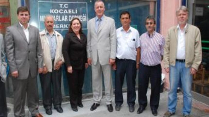 Muhtarlar "şen"le Devam Ediyor