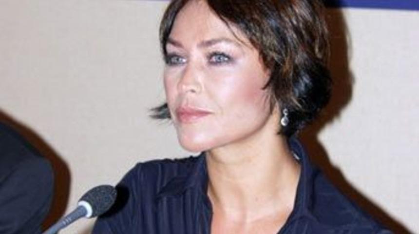 Annesi başladı Avşar bitiriyor