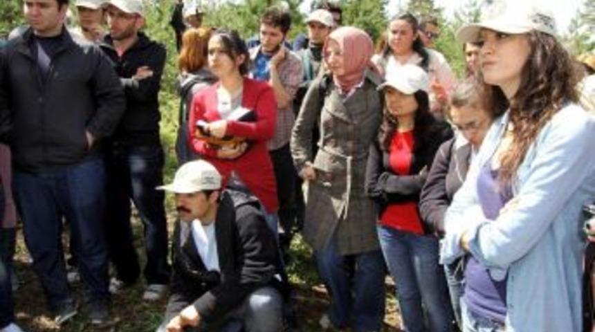 İt&uuml; Orman Fak&uuml;ltesi &Ouml;ğrencileri Eskişehir'de
