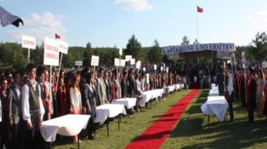 Kastamonu &Uuml;niversitesi Mezuniyet Gecesi
